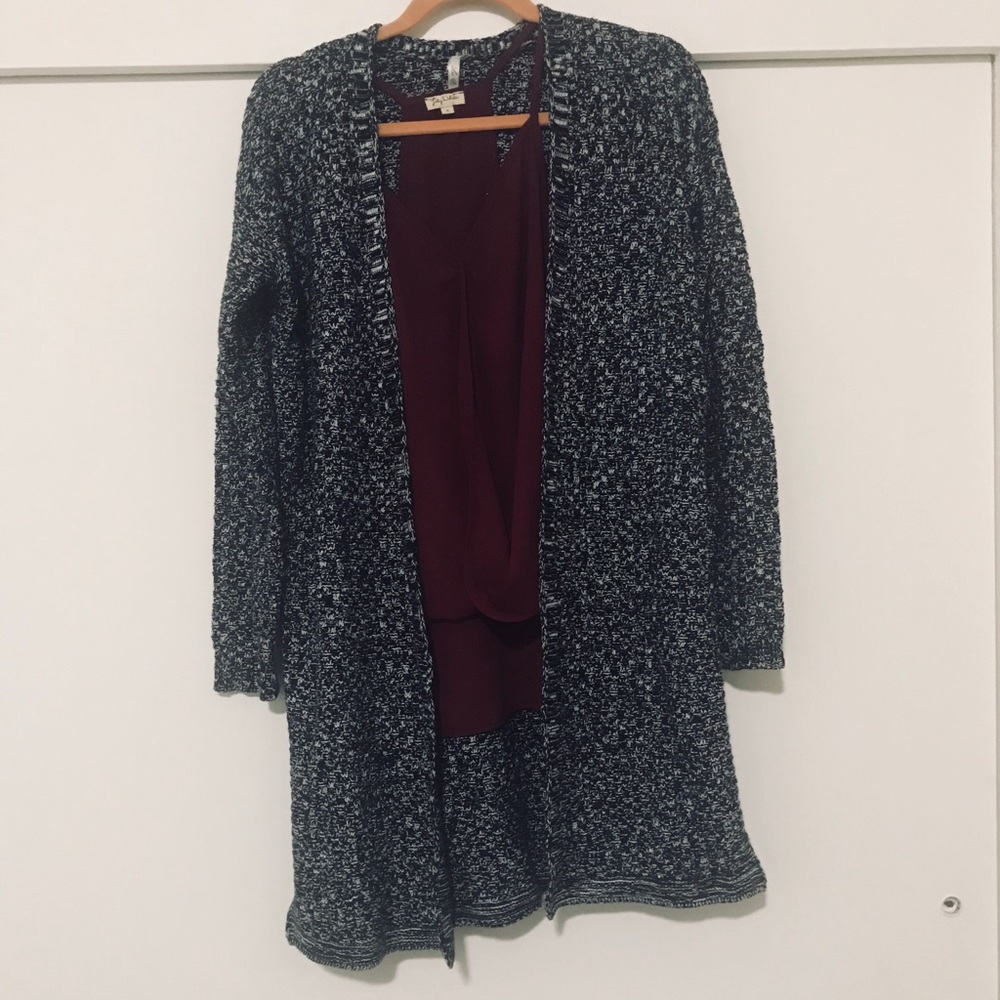 Leo Nicole pepper black cardigan